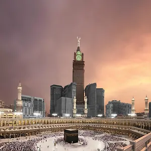 Отель Makkah Clock Royal Tower, A Fairmont, Мекка